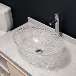 Soikea läpinäkyvä lasinen...