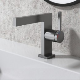 Gunmetal-Harmaa...