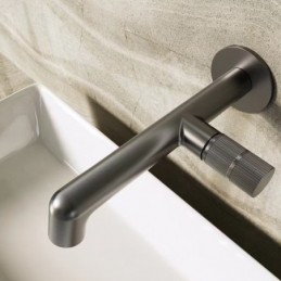 Gunmetal-Harmaa...